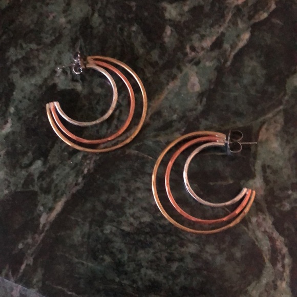 Hoop Boho Earrings Hammered Metal Silver Bronze Gold Hoop Earrings - Picture 1 of 4